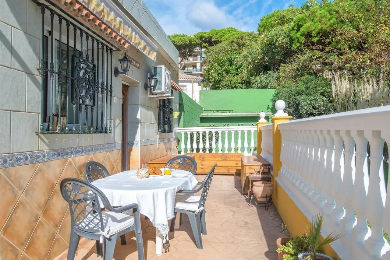 Comfortable Apartment In Mijas With Pool And Garden 68 M²